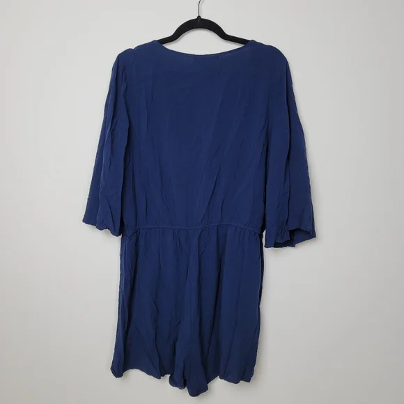 Forever21 Plus blue romper - Picture 3 of 3
